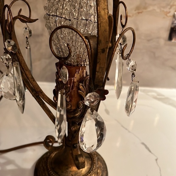 Vintage Hollywood Regency 18” Table Lamp Glass Prism Tole Metal - Gold Gilt - Picture 4 of 15